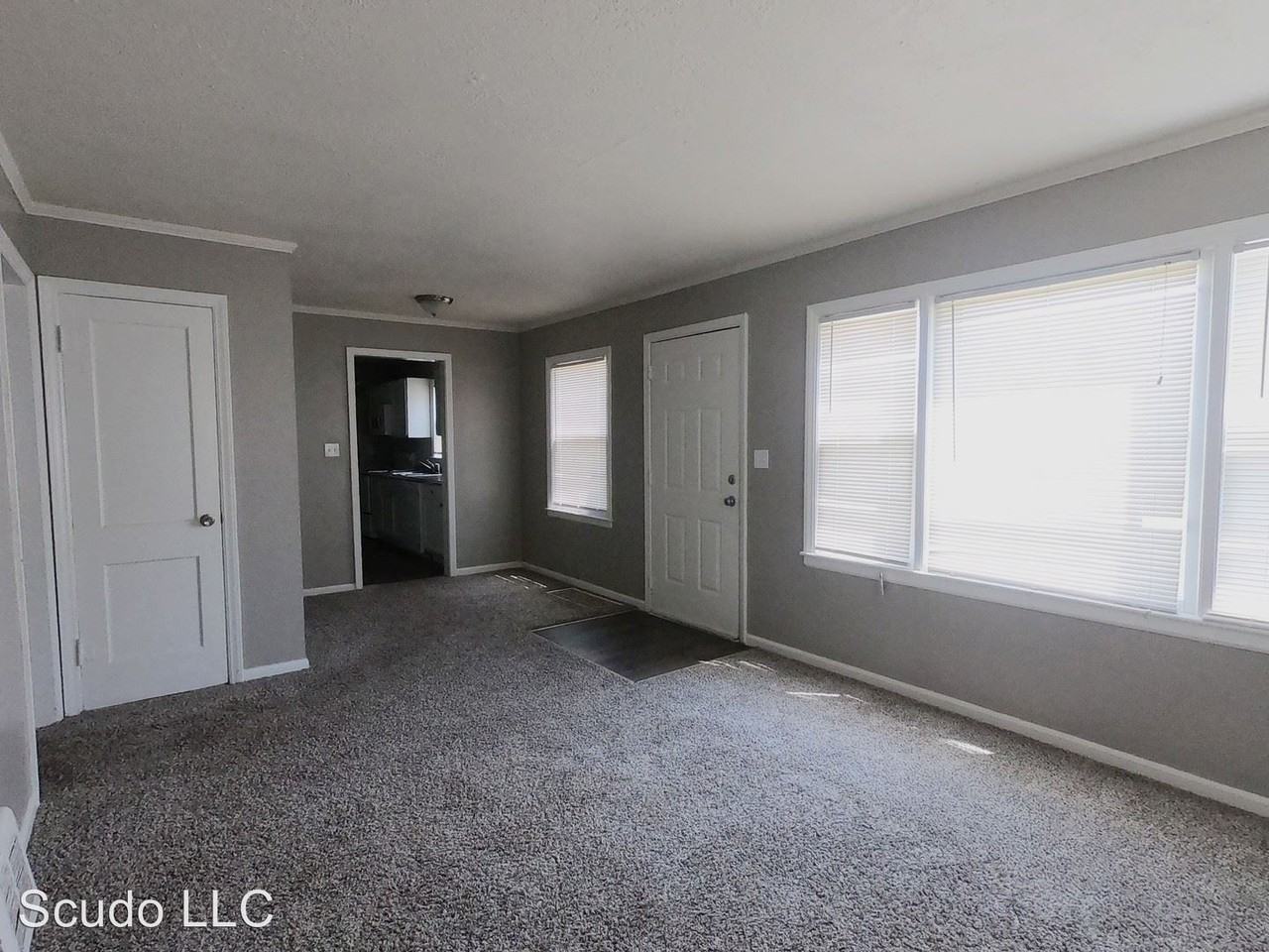 11102 Bennington Ave - Photo 3 of 8