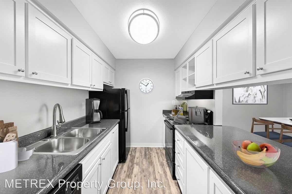 Florida Station - Photo 2 of 14