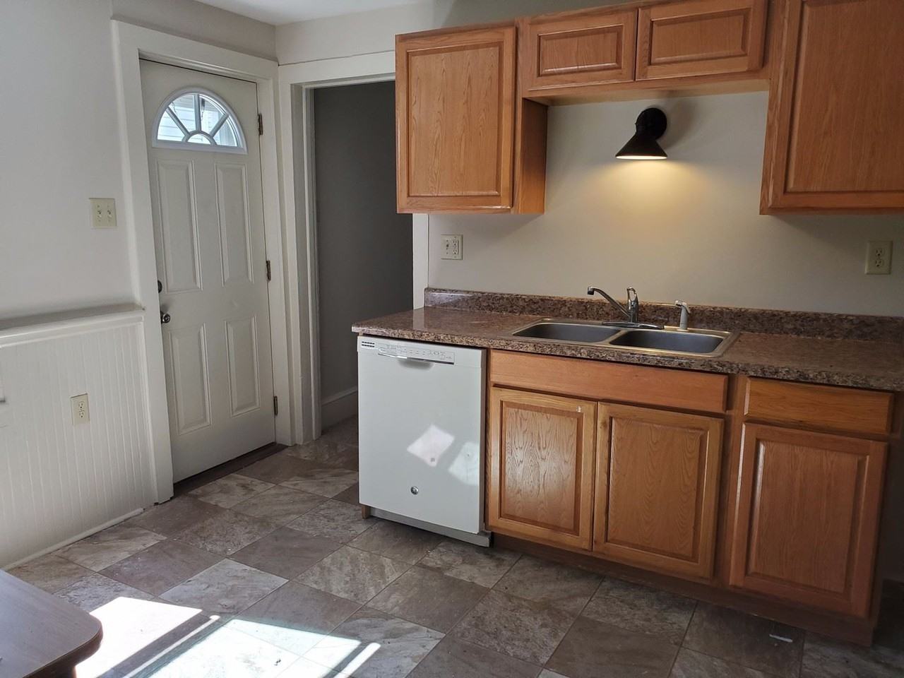 513-515 W. Main St. - Photo 3 of 17