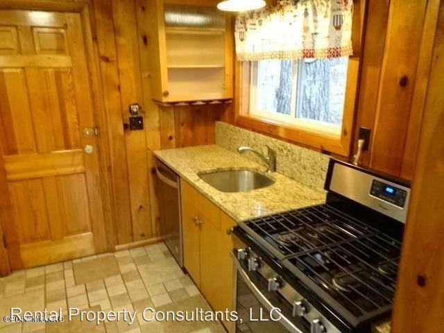 9398 New River Rd. - Photo 3 of 20