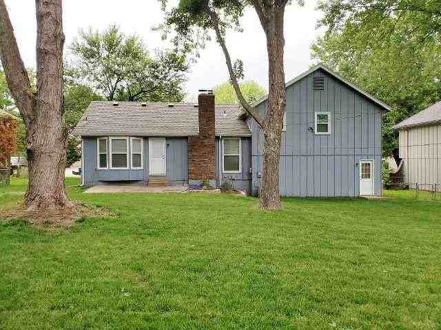 1100 Sw 16th St - Photo 2 of 18