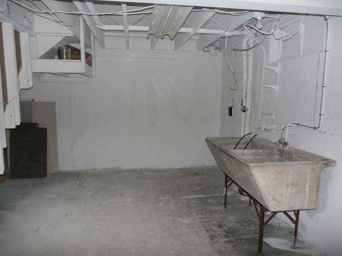 8627 Mockingbird Lane - Photo 2 of 10