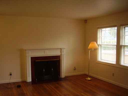 8416 NE Going St - Photo 3 of 13