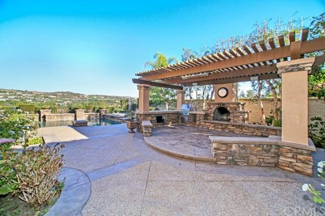 24 Golden Poppy Drive Drive - Photo 3 of 14