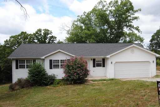 18025 Lotus Ln - Photo 3 of 45