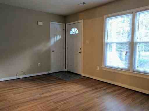 257 Lake Caroline Dr - Photo 2 of 35