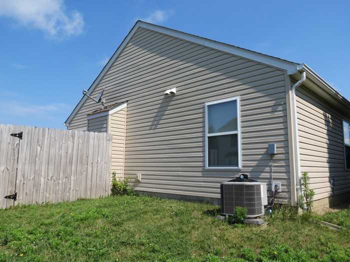 3902 Boyer Ridge Drive - Photo 2 of 21