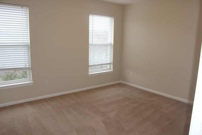 13149 Nebraska Avenue - Photo 3 of 15