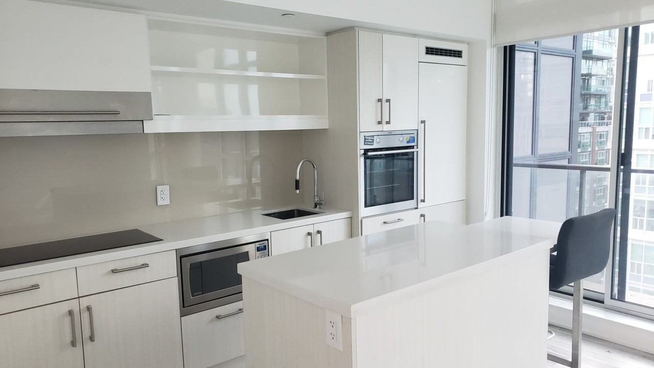 39 Sherbourne Street - Photo 5 of 12