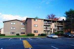 LaSalle Park - Photo 3 of 10