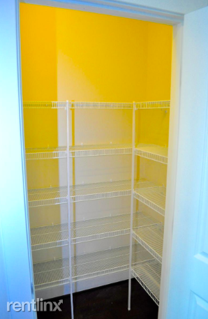2212 Potomac Ave #101 - Photo 3 of 21