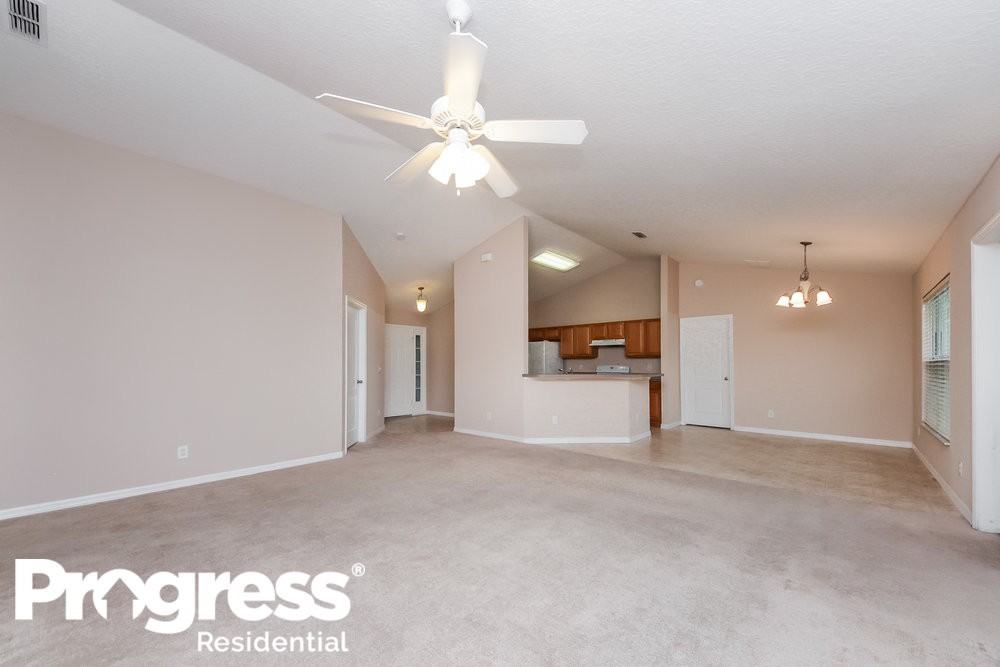 2151 Antler Dr - Photo 3 of 18