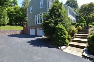 14917 Braemar Crescent Way - Photo 3 of 33