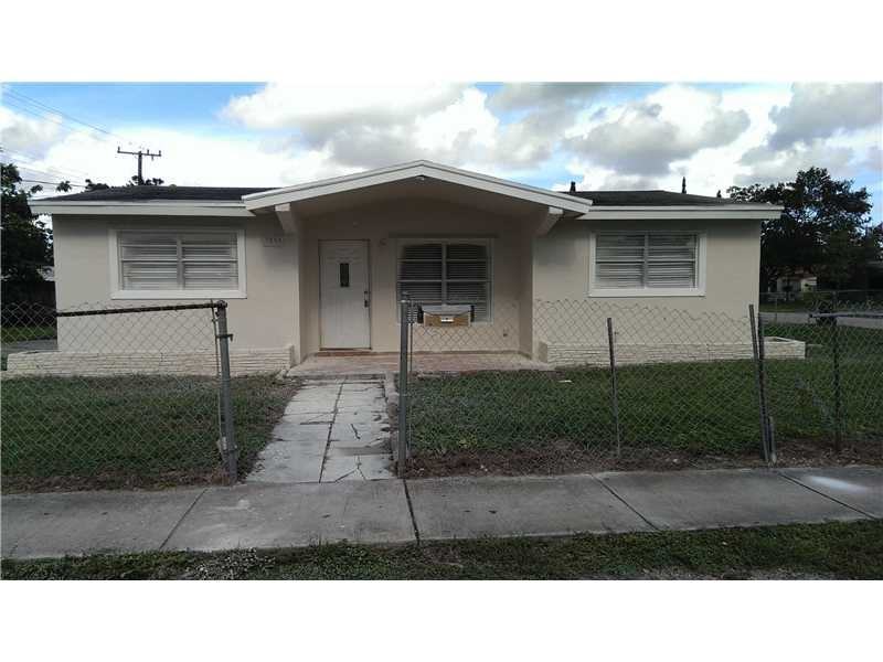 3595 SW 13th Ct - Photo 2 of 4