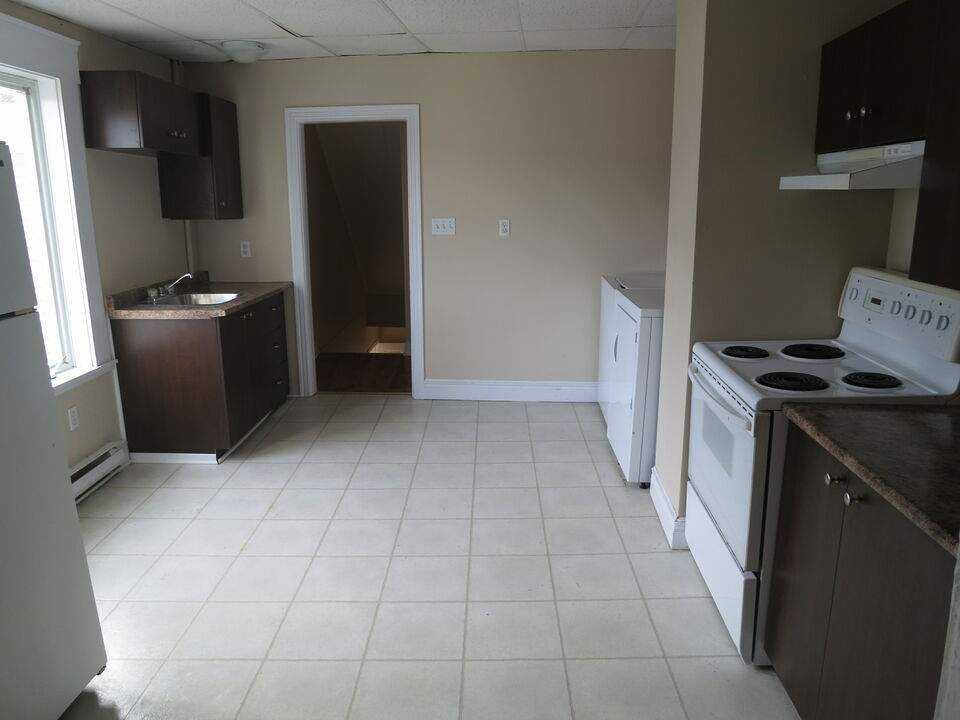 8 Field Street - Photo 3 of 8