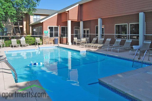 Grouse Run Apartments - Photo 3 of 15