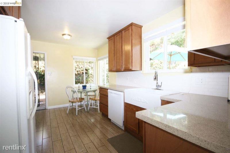 1308 Rex Rd - Photo 3 of 10