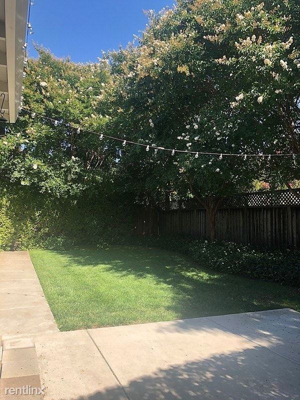 2322 Tulip Road - Photo 3 of 30