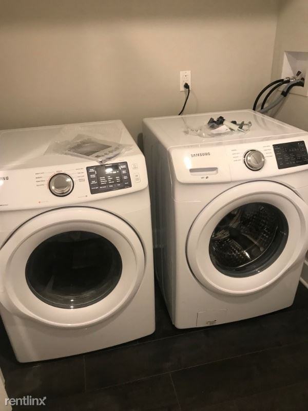 2 East Main St - Photo 3 of 6