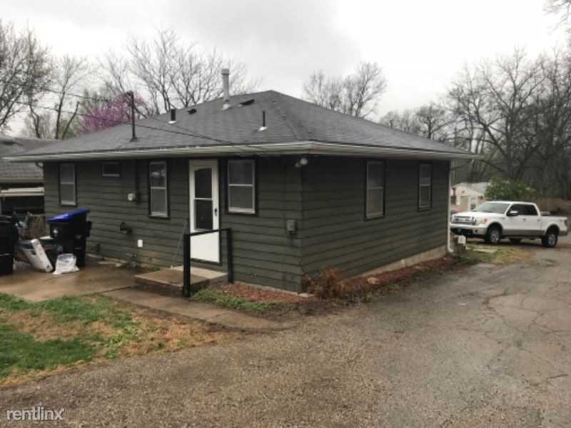 2620 Sw Central Park - Photo 2 of 8