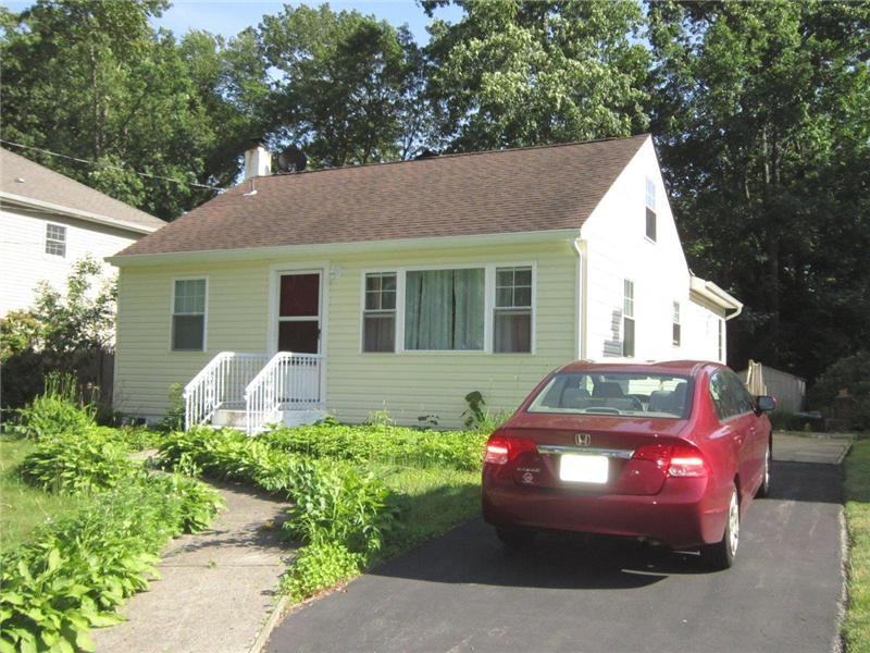 56 Laurie Rd - Photo 2 of 20