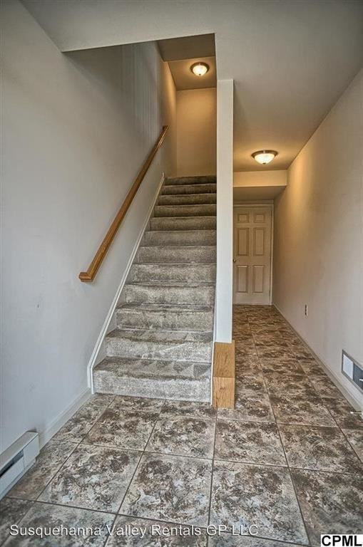 5 Crossgate Cir - Photo 3 of 20