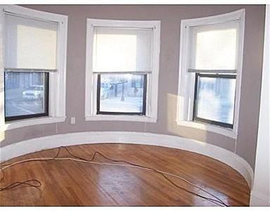 2 Greenwich St - Photo 2 of 11