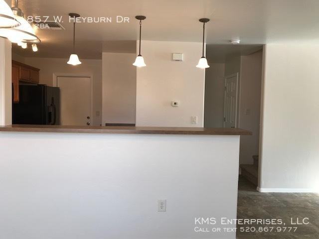 11857 W. Heyburn Dr - Photo 3 of 33