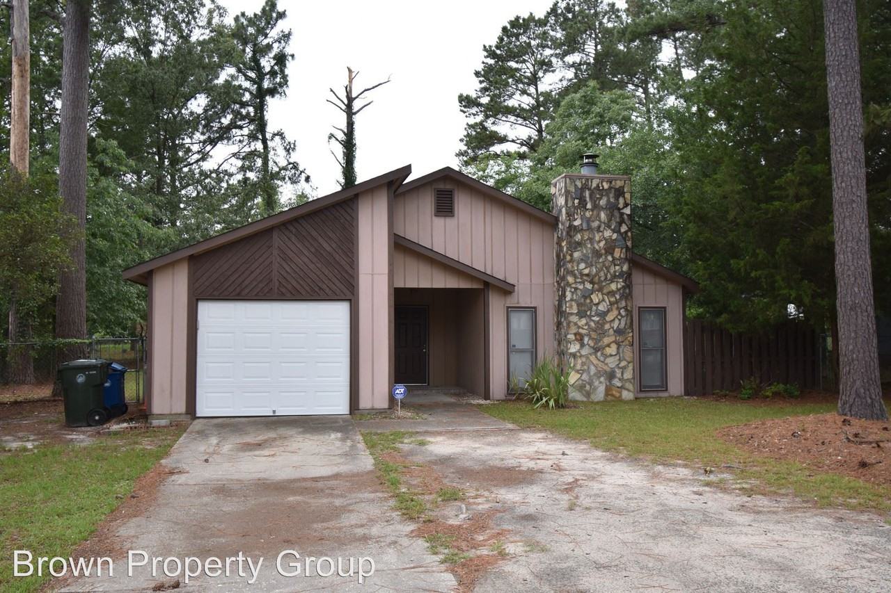 920 Inglewood Lane - Photo 2 of 18