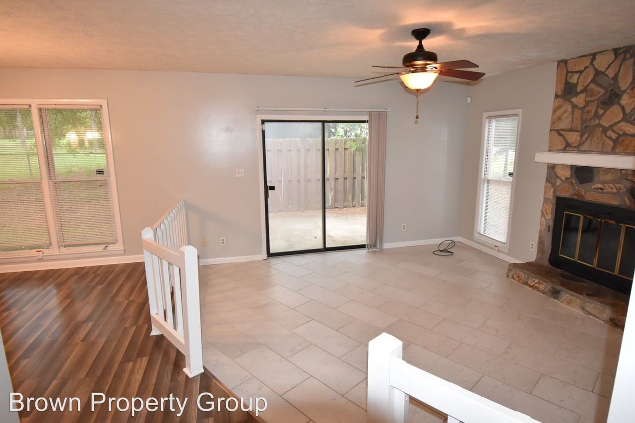 920 Inglewood Lane - Photo 3 of 18