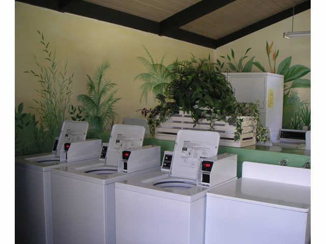 Casa Madrid Apartments - Photo 3 of 13