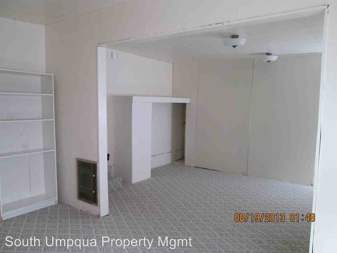1041 Leon Court - Photo 2 of 10
