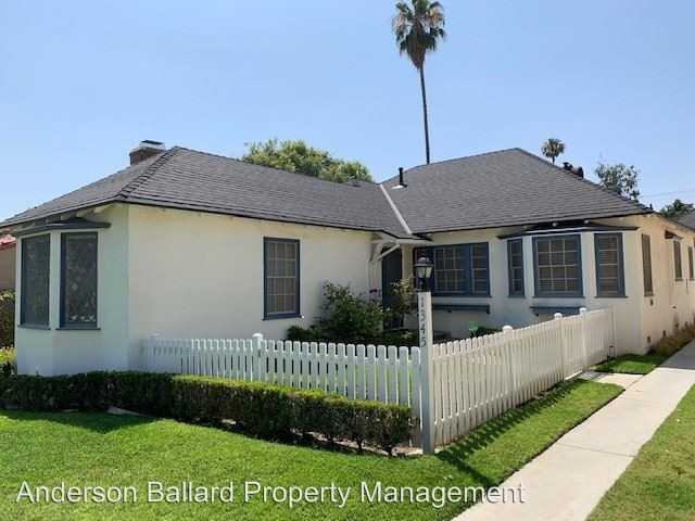 1345 Ruberta Ave - Photo 2 of 16