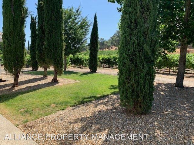 1325 Hiatt Road - Photo 3 of 17