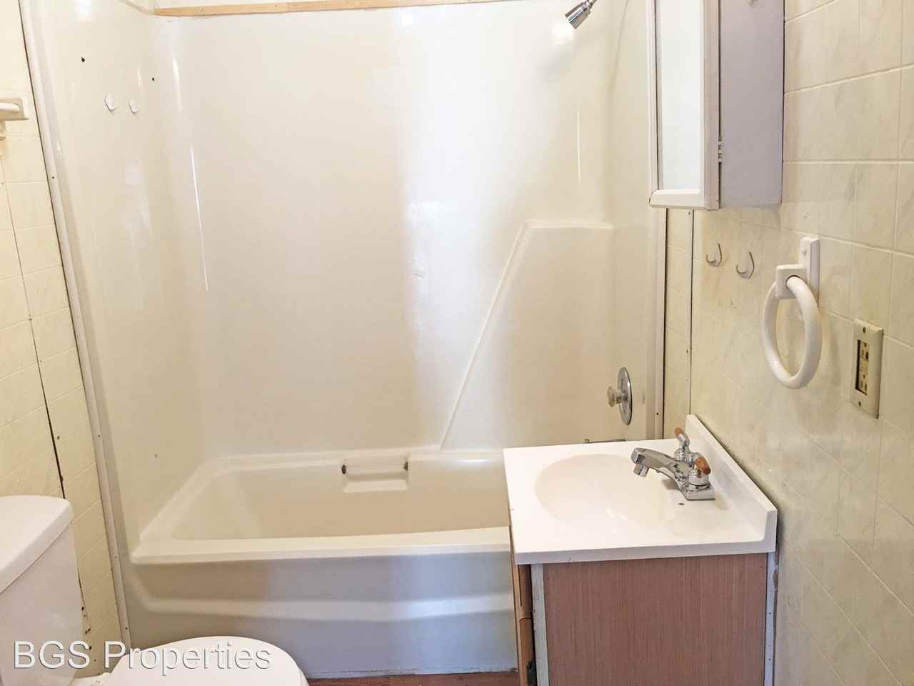 130 Tennyson Ave - Photo 3 of 7