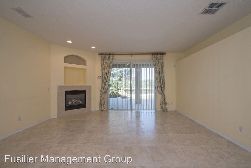10217 Marsh Pine Circle - Photo 3 of 43