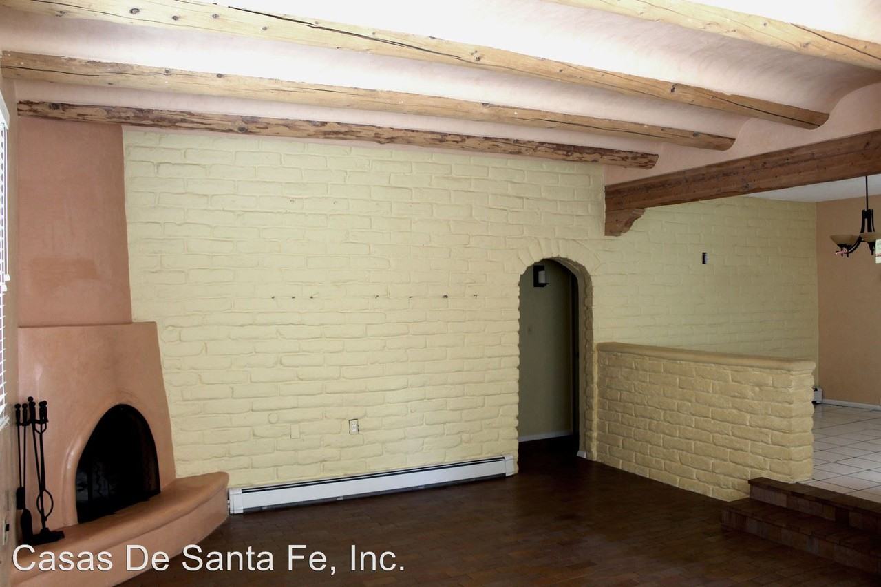 802 Loma Boreal Street - Photo 2 of 15
