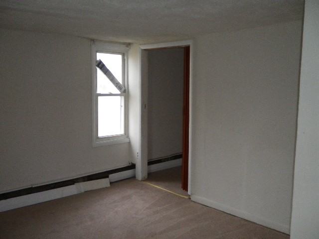 1715 Hall Ave - Photo 3 of 13