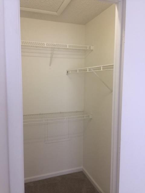 33 Hamiltons Harbor Drive - Photo 2 of 12