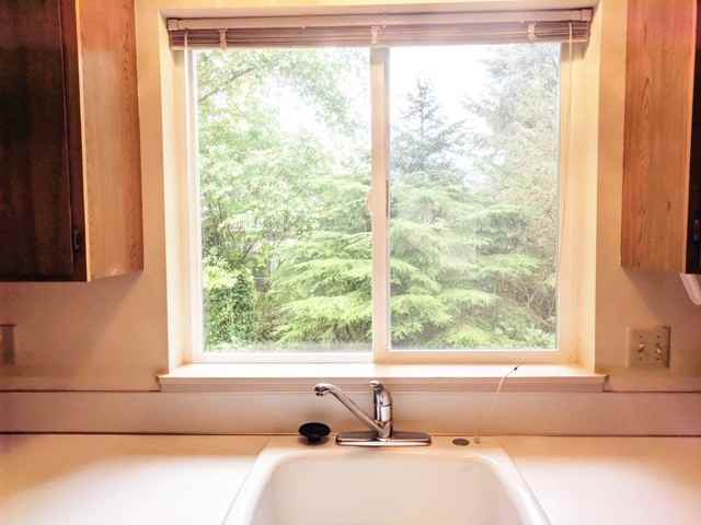 1115 Sw Walking Wood - Photo 7 of 18