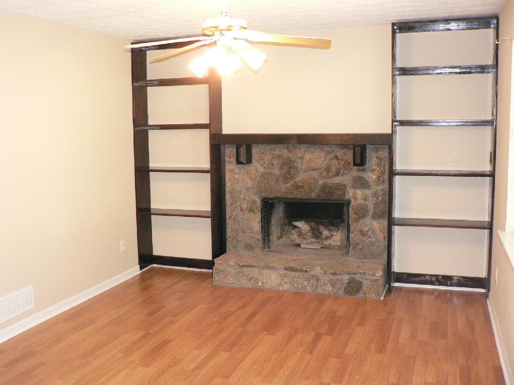 3948 Ferncliff Rd - Photo 2 of 15