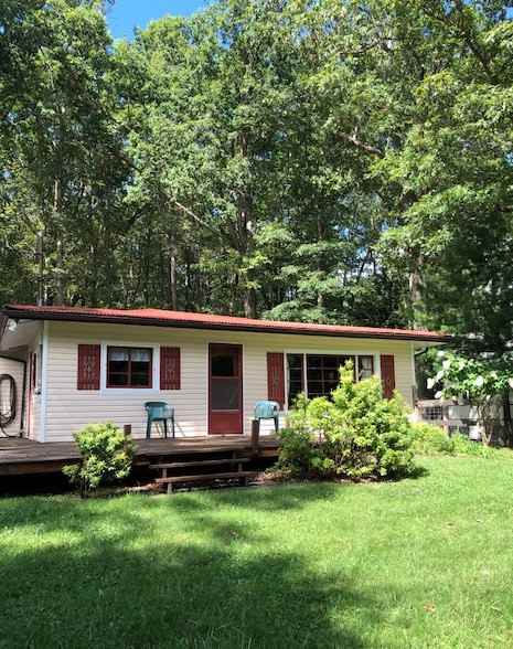 337 Brant Rd - Photo 2 of 10