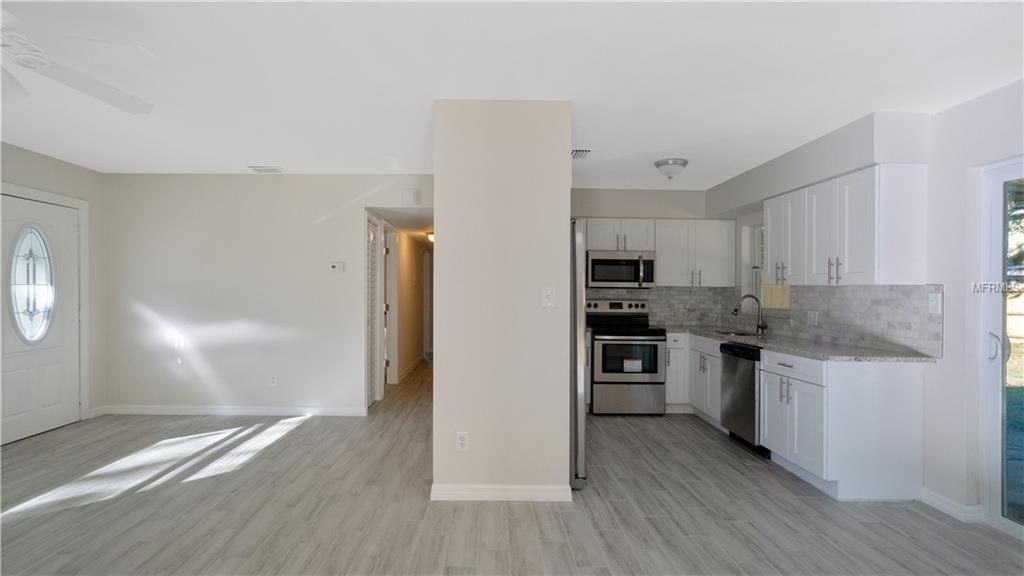 7201 N 10th St - Photo 5 of 21