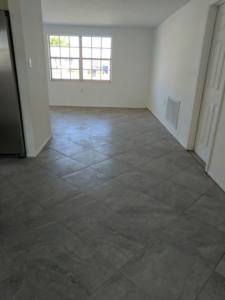 1351 Whitehall Ln - Photo 3 of 27