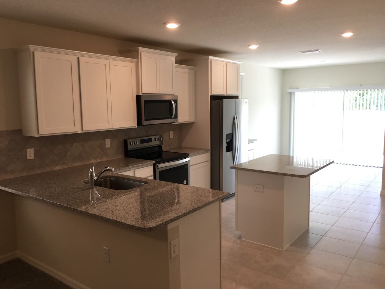 30303 Larimar Ln - Photo 5 of 19