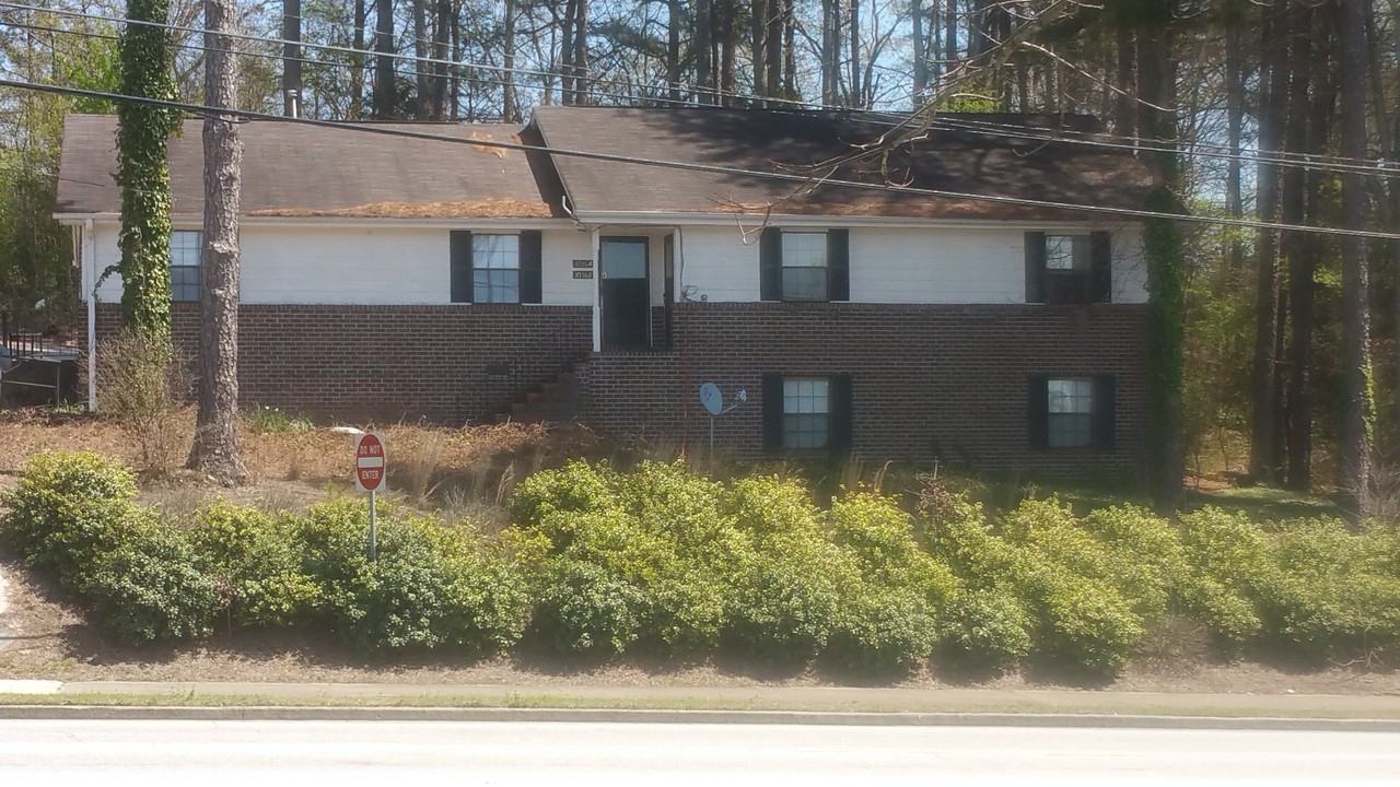 None 3036A Lenora Church Rd Apartments 3036A Lenora Church Rd