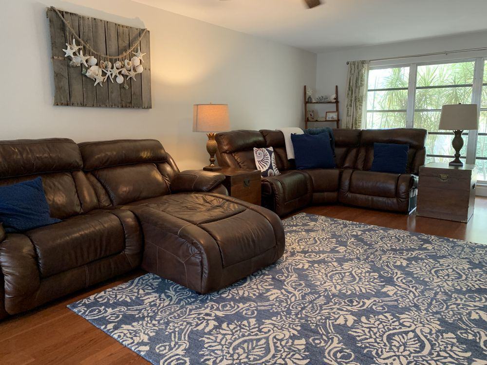 2666 Clubhouse Dr N - Photo 3 of 6