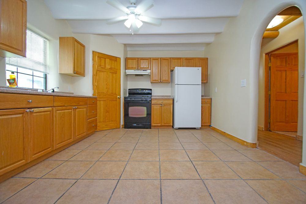 119 Fiesta Street - B - Photo 2 of 6