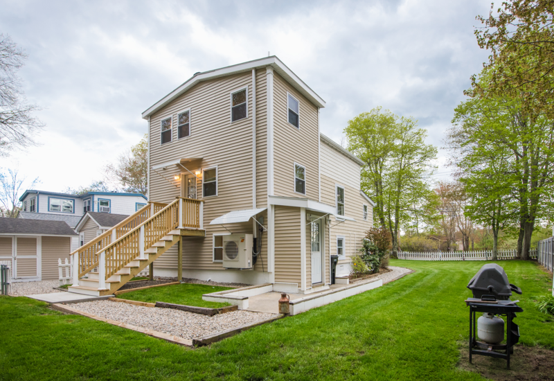 717 Reed Rd - Photo 2 of 15