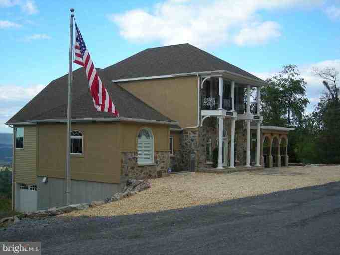 1535 Allegheny Way Road N - Photo 2 of 21